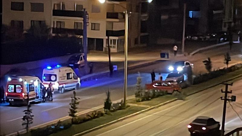 Kulu'da iki otomobil çarpıştı: 3'ü çocuk 5 yaralı