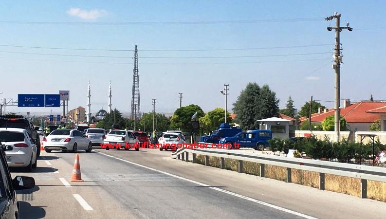 Konya’da jandarma bayram denetimi gerçekleştiriyor