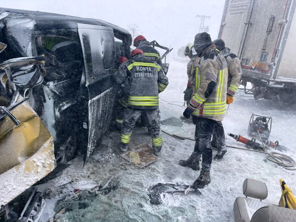 Kulu makası yakınlarında zincirleme kaza 1 kişi öldü