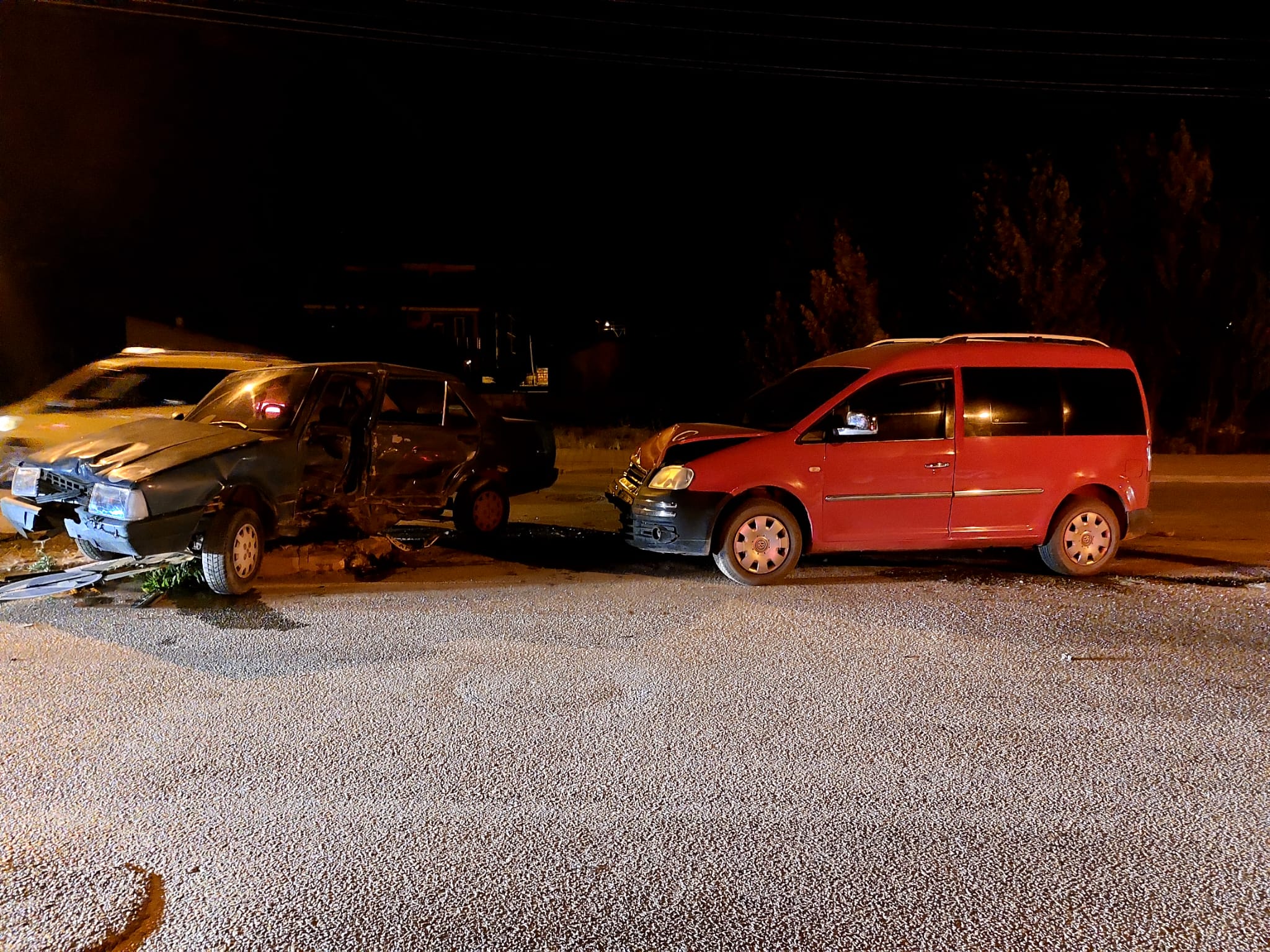 Kulu’da meydana gelen trafik kazasında 4 kişi yarandı